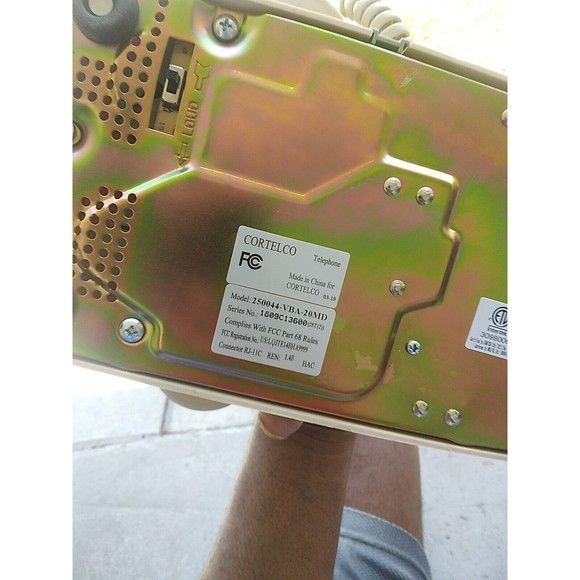 Cortelco 250000-MBA-27M Traditional Desk PHONE with call light - Picture 4 of 5